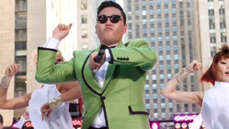 Mr World - Gangnam Style - Mr World